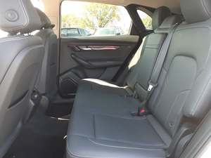 V-I-N-F-A-S-T  V-F8 ECO CITY EDITION AWD SUV CROSSOVER USADO DE 2023 - Product Image 3