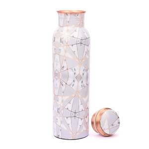 Bouteille en cuivre imprimée de motifs géométriques élégants pour les cadeaux, bouteilles d'eau en métal de créateur en gros pour les voyages et l'extérieur - Product Image 1