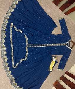 Designerสีฟ้าLehenga Choliสําหรับผู้หญิงGeorgette Partyสวมใส่อินเดียแต่งงานLehenga Choliเย็บปักถักร้อย & ลําดับLehenga - Product Image 5