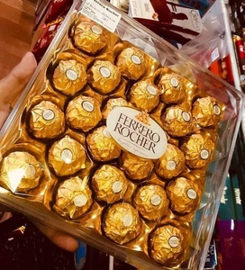 Colección Ferero Rocher Chocolates Finos de Leche de Avellana 48 Count Surtido de Caramelos de Coco y Chocolates - Product Image 1