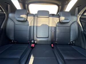 รถเมอร์เซเดส-เบนซ์ GL-Class AMG GLE 43 4MATIC ปี 2018 สภาพดี พวงมาลัยซ้าย มาตรฐานยูโร 4 5 ที่นั่ง นำเข้าจากสหรัฐอเมริกา วิ่ง 50,001-75,000 ไมล์ 200-250 แรงม้า - Product Image 3