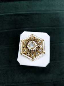 แหวนหินเงามุกสไตล์ดั้งเดิมสำหรับผู้หญิงเครื่องประดับแฟชั่นโลหะผสมสังกะสีดีไซน์แบบชาติพันธุ์ที่สวยงามขายส่ง - Product Image 3