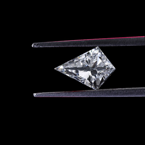 Pendiente de diamante cultivado en laboratorio con corte de cometa de 1,50 quilates, conjunto de bisel elegante de estilo antiguo único, tachuelas para mujer, regalo de boda certificado IGI - Product Image 2