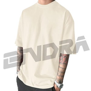 T-shirt d'entraînement surdimensionné pour hommes t-shirt à manches courtes coupe sèche avec tissu doux et léger style ras du cou parfait pour l'entraînement en gym - Product Image 4