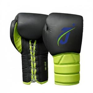 Guantes de Boxeo Profesionales Ligeros e Impermeables con Dedos Completos, Correa de Muñeca Ajustable, Agarre de Mano de Cuero Personalizable para MMA - Product Image 1