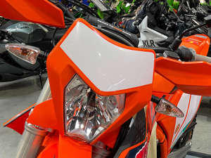 Motocyclettes à essence KTM 350 EXC-F de haute qualité pour usage en jardin, 100% d'origine, scellées en usine avec 3 ans de garantie - Product Image 2