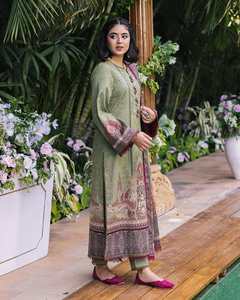 Salwar Kameez en soie élégante traditionnelle afghane pour femmes, vêtement traditionnel afghan ethnique personnalisé du fabricant, 517 pièces pour - Product Image 1