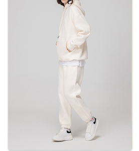 Conjunto de pantalones de chándal y Sudadera con capucha Jersey personalizado Conjunto de sudadera con capucha de algodón y poliéster Chándal para hombres Conjuntos de sudaderas con capucha Unisex - Product Image 5