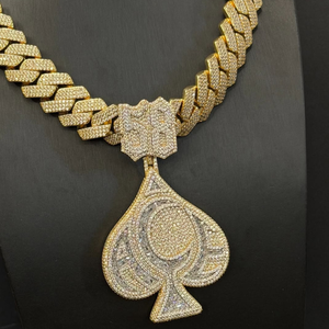 Pendentif Hip Hop personnalisé en argent 925, carte à jouer de mode, pique avec moissanite VVS, collier pique brillant - Product Image 1