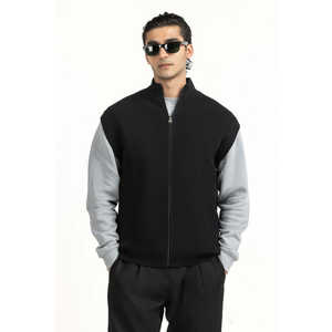 Suéter de Manga Larga con Capucha, Corte Regular, para Otoño y Primavera, MN-SWT-WS25-003 B, Diseño de Parches, Tejido Fino - Product Image 5