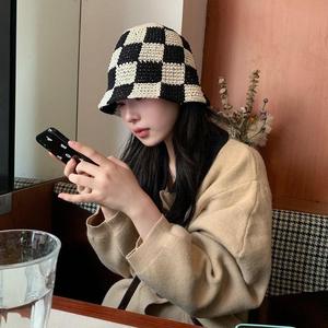 หมวกบักเก็ตถักลายตารางหมากรุกสไตล์เกาหลีสำหรับฤดูใบไม้ร่วงและฤดูหนาว เหมาะสำหรับคริสต์มาสและโอกาสทั่วไป - Product Image 4