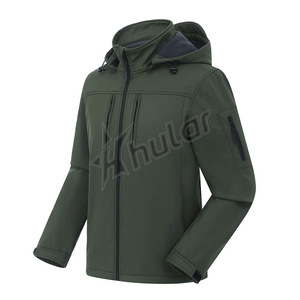Chaqueta cortavientos Softshell deportiva delgada para hombre personalizada al por mayor del fabricante con capucha para la temporada de invierno - Product Image 1