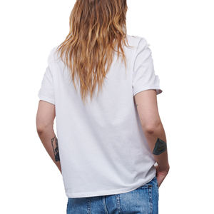 Camiseta de manga corta 100% de algodón para mujer, ropa básica lisa con estampado de logotipo personalizado en blanco, cuello redondo, de verano - Product Image 4