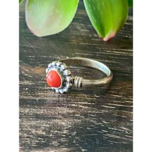Navajo-<b>Crafted</b> Cultural Collectible Ring Coral & Sterling Silver Size 5 - Product Image 4