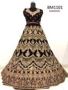 นักออกแบบอินเดียสุดพิเศษ Lahenga Choli พร้อมเสื้อเดรสดีไซน์เนอร์อินเดียแบบดั้งเดิมสวมใส่สบายๆวัสดุเดรสสีชมพูสีสันสดใส - Product Image 2