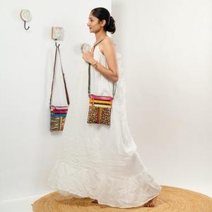 Bolsos de hombro con tirantes de cuero de estilo Vintage de lujo para mujer, monederos de vestido bohemios portátiles con una sola manija en invierno multicolor - Product Image 6