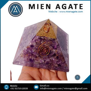 พลอยอเมทิสต์ทรงปิรามิดขนาด90-95มม. อัญมณีแห่งความรักขนาดใหญ่สำหรับงานฝีมือหินกึ่งมีค่าของฮวงจุ้ย - Product Image 4