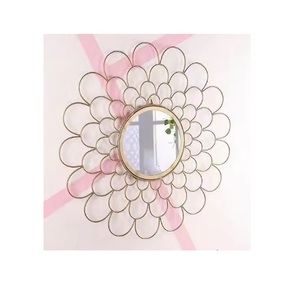 Espejo de pared decorativo elegante de alta claridad con marco de metal fuerte y hermoso diseño para la decoración de la oficina en el hogar y el hotel - Product Image 2