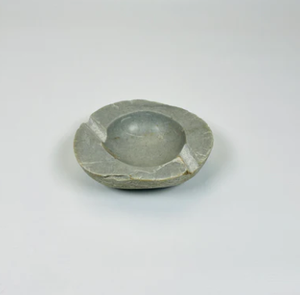 Cendrier en pierre de rivière en vrac gris mat-Design moderne en granit naturel pour hôtels, centres de villégiature, restaurants, décoration d'intérieur - Product Image 4