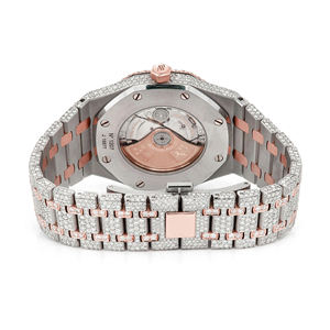 Montre en acier inoxydable sertie de moissanite glacée de qualité supérieure, à quartz, pour hommes, édition limitée, couleur incolore, vente en gros - Product Image 6