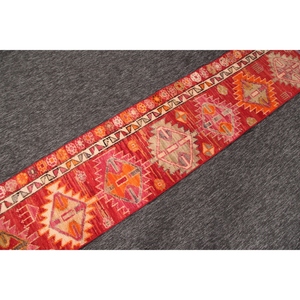 Petit tapis vintage 1,7 x 7,6 pieds, tapis turc, tapis géométrique rouge Herki - Product Image 3