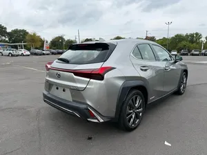 Lexus UX 250h F Sport 2021, Automático, Volante a la Izquierda, Interior de Cuero Claro, Camioneta 4x4 con Neumáticos R19 y Cámara Trasera - Product Image 3