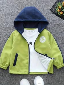Nouvelle collection de vestes d'hiver pour enfants avec logo personnalisé vestes de haute qualité pour garçons veste chaude en polaire pour l'extérieur - Product Image 2