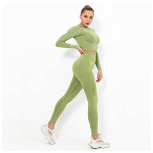 Collection 2024 Ensemble de yoga pour femmes Style unique Très tendance Respirant Haute qualité 100% coton Meilleure vente en gros - Product Image 2