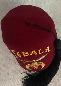 Sombrero Fez Masónico Vintage Borgoña con Joyas y Borla Negra, Sombrero Masónico de Alta Calidad, Personalizado, Mejor Oferta - Product Image 2