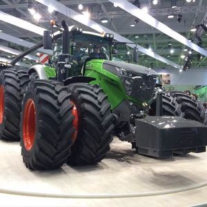 Precio barato Fendt B5000DT Tractor 4WD Maquinaria agrícola 240HP Venta al por mayor En stock - Product Image 1
