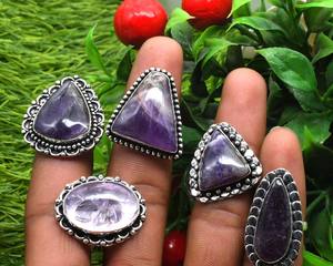 Anillos Finos de Plata de Ley 925 al por Mayor, Piedra Preciosa de Amatista Original, Corte Ovalado, Engaste de Bisel con Múltiples Piedras Preciosas, Aniversario Cristiano - Product Image 1