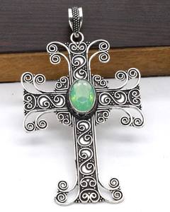 Bijoux en laiton vintage cristaux géométriques assortis pendentif en opalite en forme de plus colliers de mode religieux et chic - Product Image 2