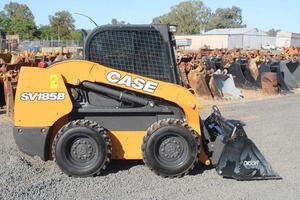 Bastante usado 2021 CASE SV185B Estuche usado Mini MINICARGADORA Buen precio Mini cargador limpio para la venta Estuche nuevo SV185B Precio barato - Product Image 5