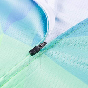 Maillot de cyclisme imprimé à manches courtes de qualité supérieure, faible MOQ, couleur unie, respirant, séchage rapide, léger, 100 % polyester - Product Image 4