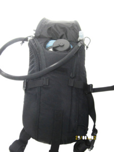 กระเป๋าเป้ไฮเดรชั่นยุทธวิธี,กระเป๋ากันน้ำลายพรางคาเมลภูเขา - Product Image 5