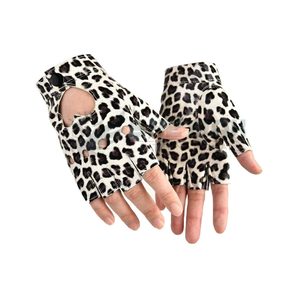 Gants de danse de poteau de logo personnalisé fabriqués en usine en gros pour femmes - Product Image 6