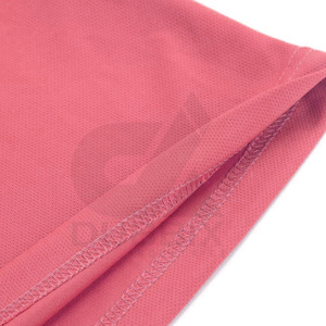 Uniformes de basket-ball pour hommes durables en polyester 100% anti-froissement, antibactériens, à séchage rapide, sans manches, nom d'équipe personnalisé, service OEM - Product Image 5