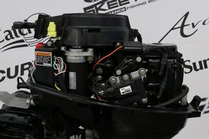 Motor fuera de borda usado Mercury 9.9ELPT de 9.9 hp, 4 tiempos, eje de 15 pulgadas, año 2020 - Product Image 3