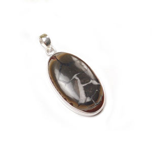 จี้925รูปแมงมุมสีเงินสเตอร์ลิงพร้อมจี้พลอยรูปวงรีแบบเคลื่อนย้ายได้ทำด้วยมือไม่เหมือนใคร - Product Image 3