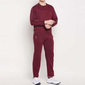 ชุดวอร์มสำหรับผู้ชายผ้าฝ้ายโพลีเอสเตอร์ระบายอากาศได้ดีพิมพ์โลโก้ได้ตามต้องการสำหรับผู้ใหญ่ - Product Image 2