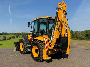 รถตักแบคโฮ JCB 4CX Sitemaster Pro พร้อมระบบไฮดรอลิกประสิทธิภาพสูง ระบบขับเคลื่อน 4 ล้อ และความสามารถในการขุดขึ้นขั้นสูง - Product Image 5