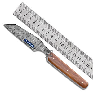 Cuchillo de Caza Hecho a Mano Personalizado DD-DAM-438, Hoja de Acero de Damasco de 0.20 Pulgadas de Grosor, Personalizable OEM, Madera de Olivo, Cuero Repujado - Product Image 3