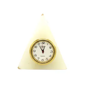 นาฬิกาทรงพีระมิดโอนิกซ์ทรงพีระมิด/ทรงสามเหลี่ยมนาฬิกาควอทซ์หินอ่อนสีเขียวตั้งโต๊ะ - Product Image 1