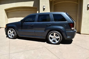 JEEP GRAND CHEROKEE SRT8 2008 USADO, Volante a la Izquierda/Derecha - Product Image 3