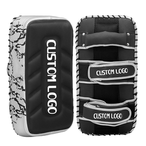 Coussinets de coup de pied personnalisés pour MMA, coussinets d'entraînement durables avec absorption des chocs et marque de logo en vrac - Product Image 4