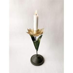 Support de bougie en fer de style antique peint à la main, support de pilier floral décoratif pour la décoration de salon de luxe - Product Image 6