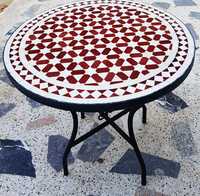 Handgefertigte marokkanische Mosaik-Tischplatte, umweltfreundlich, langlebig, mehrfarbige Zellige-Fliese 14x14, Glas-Metall, für Innen- und Außenbereich geeignet