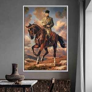Toile imprimée élégante : Art d'Ataturk étrillonnant sur un cheval pour la décoration intérieure, TOILE ENCADRÉE BLANCHE - Product Image 1