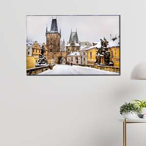 Lienzo impreso del Puente de Praga: elegante decoración de pared con paisaje urbano, 1P: estirado sobre lienzo - Product Image 1