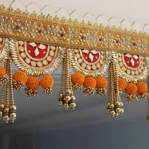 Hermoso Toran de Gota con Pompones para Decoración de Puertas, Diseño de Motivos con Tela Gota y Perlas, Adorno Festivo para Puerta para Decoración de Diwali - Product Image 1